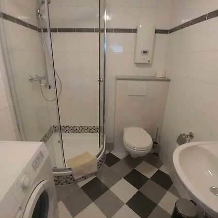 公寓 Moderne Am Kurpark - Zentral, Ruhig & Nah Am Edersee *